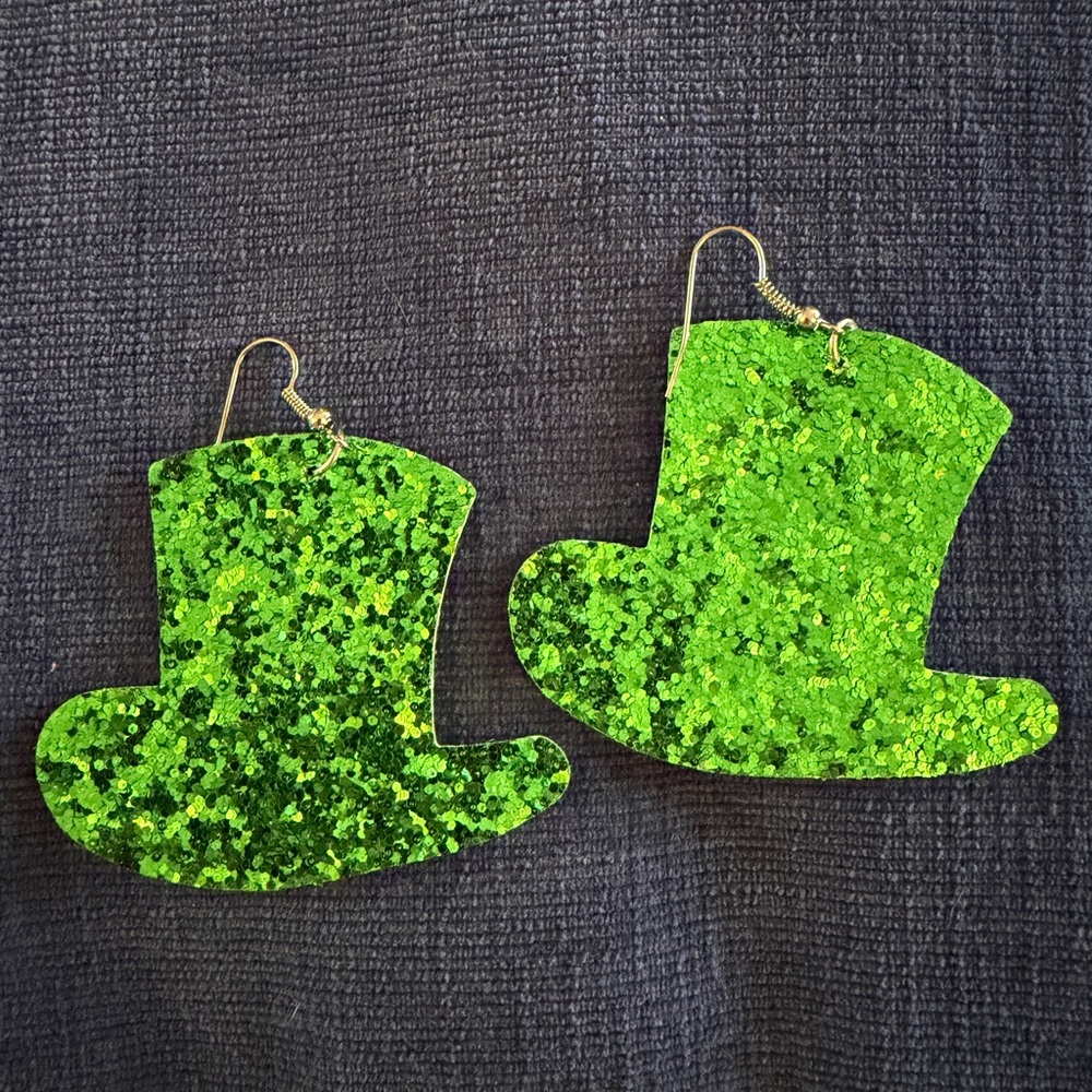 Green Glitter Leprechaun Hat Earrings